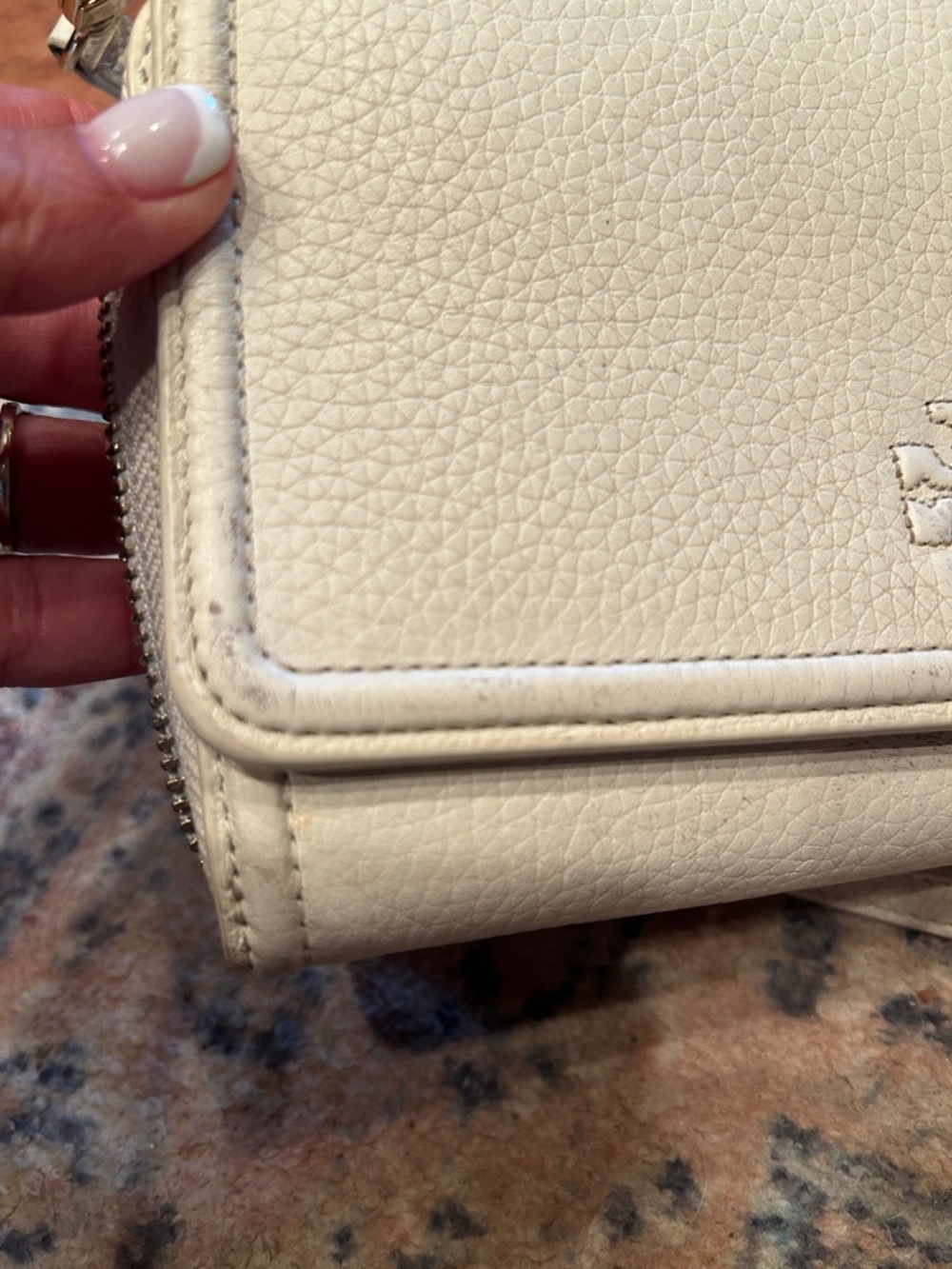 Tory Burch Pebbled Leather Wristlet Wallet in Off-White - Picture 9 of 15